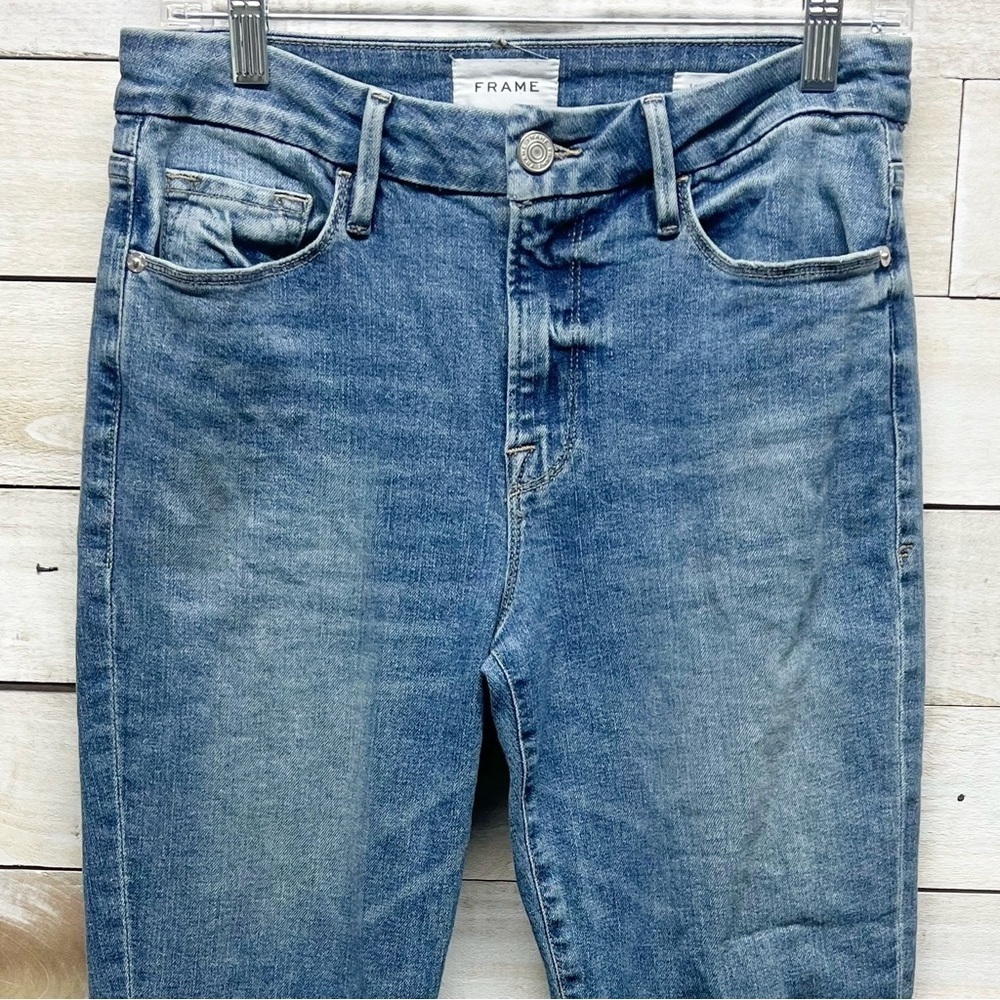 Frame Le Crop Mini Boot Fray Hem Jeans Size 27 Blue Denim Medium Wash‎ - Picture 2 of 13
